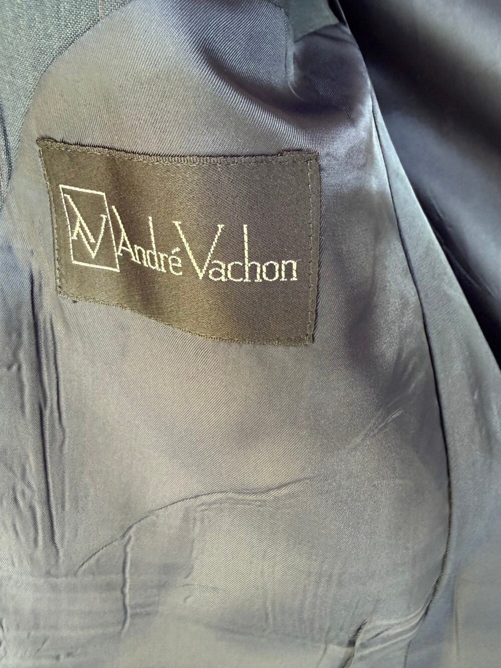 VTG Andre Vachon 100% Wool Pinstripe Suit  Blazer Gray 44R